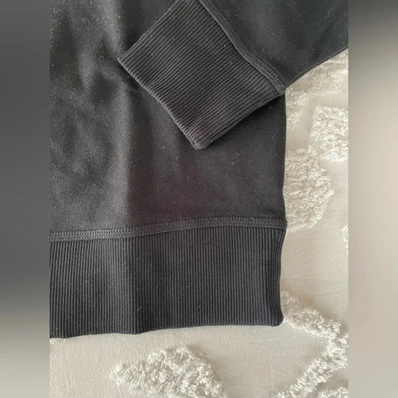 Banana Republic Half-Zip Pullover - Picture 4 of 6